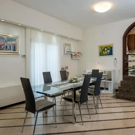 Villa Luxury Brac Belle Vue With Heated Pool Selca (Brac)